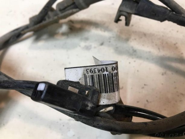 datcik-abs-perednii-pravyi-hyundai-elantra-3-xd-2-rest-art-37318-big-1