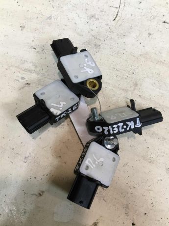 datcik-poduski-bezopasnosti-airbag-toyota-corolla-ix-e120-e130-rest-xetcbek-art-37424-big-3
