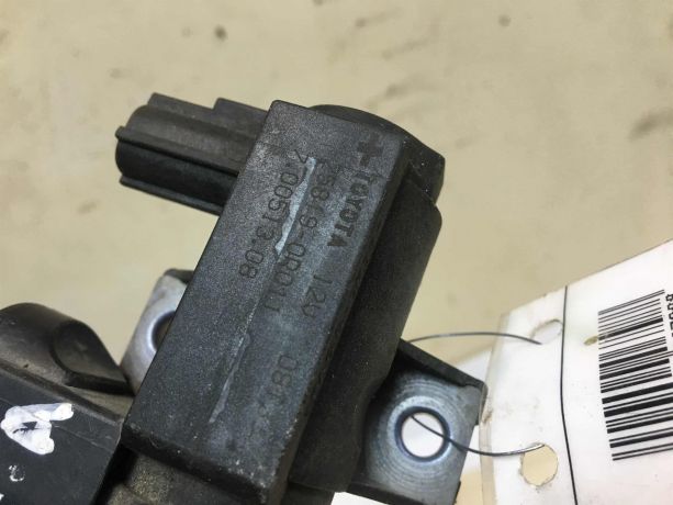 datcik-davleniia-toyota-avensis-iii-09g-art-37498-big-2