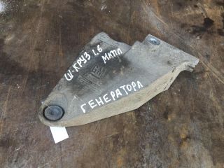 kronstein-krepleniia-generatora-chevrolet-cruze-do-rest-art-38906