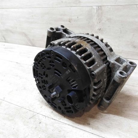generator-volvo-xc90-rest-32i-art-43406-big-1
