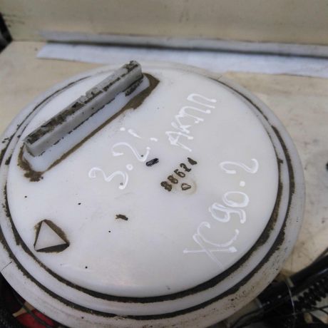 datcik-urovnia-topliva-volvo-xc90-rest-art-43451-big-2