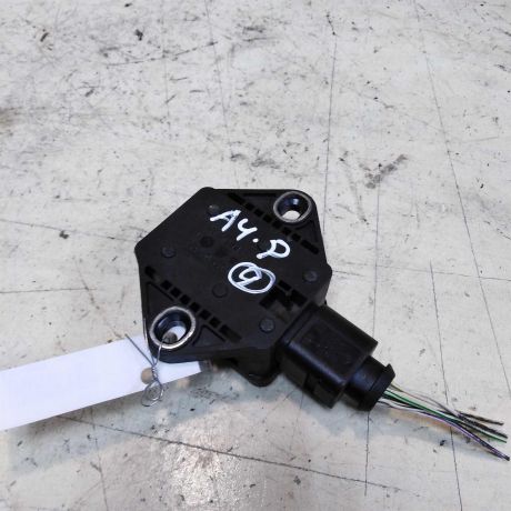 datcik-uskoreniia-audi-a4-b6-8e-art-45143-big-3