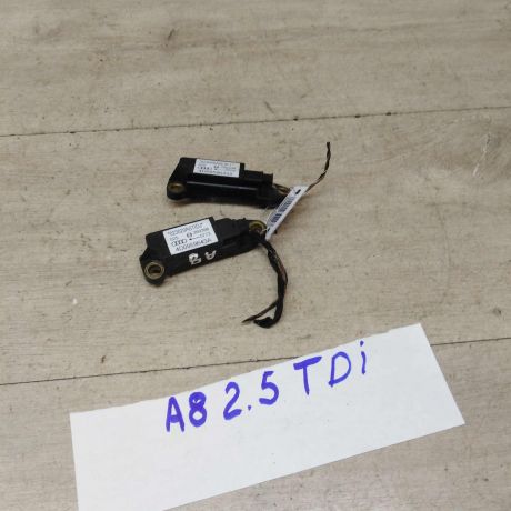 datcik-airbag-poduska-bezopasnosti-audi-a8-d2-97gv-art-50973-big-0