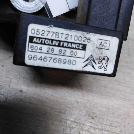 datcik-upravleniia-airbag-poduskami-bezopasnosti-citroen-c4-05gv-art-51543-big-1