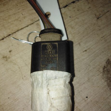 datcik-kompressora-kondicionera-skoda-octavia-a5-rest-art-61863-big-1