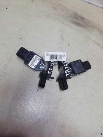 datcik-airbag-toyota-avensis-t250-gor-art-62507-big-0