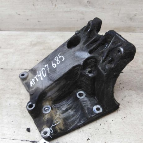 kronstein-generatora-16i-sida-ford-focus-2-restailing-art-65188-big-0