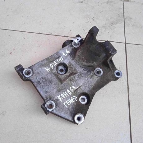 kronstein-generatora-i-kondicionera-nissan-primera-p12-art-75826-big-0