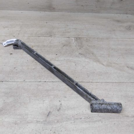 kronstein-krepleniia-generatora-renault-fluence-i-restailing-art-78911-big-0