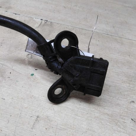 datcik-zadnei-skorosti-mkpp-audi-100-c4-audi-a6-c4-volkswagen-passat-b5-volkswagen-passat-b5-gp-audi-a6-c5-audi-80-b4-skoda-superb-audi-a4-b5-audi-80-b3-art-86763-big-2