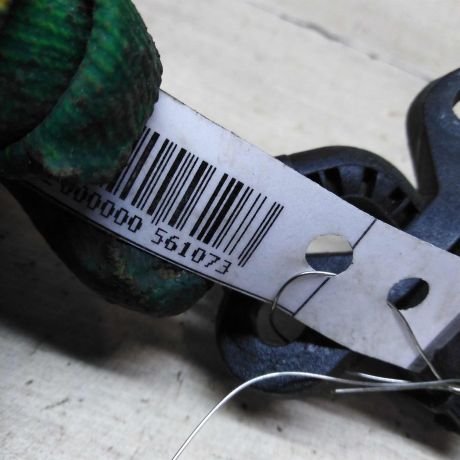 datcik-zadnei-skorosti-mkpp-audi-100-c4-audi-a6-c4-volkswagen-passat-b5-volkswagen-passat-b5-gp-audi-a6-c5-audi-80-b4-skoda-superb-audi-a4-b5-audi-80-b3-art-86763-big-3