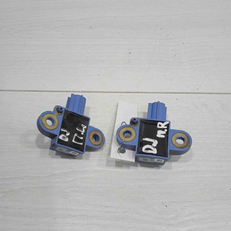 datcik-airbag-podusek-bezopasnosti-volkswagen-jetta-5-art-88231-big-3