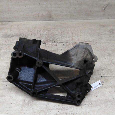 kronstein-kondicionera-i-generatora-peugeot-307-art-88689-big-3