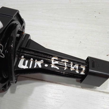 datcik-urovnia-masla-skoda-yeti-i-art-90851-big-4