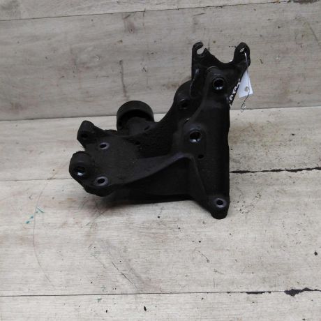 kronstein-krepleniia-generatora-i-nasosa-gidrousilitelia-peugeot-partner-i-restailing-art-96780-big-2