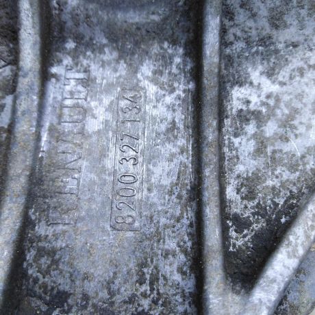 kronstein-generatora-i-kompressora-kondicionera-renault-fluence-i-art-101501-big-1