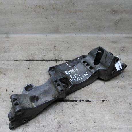 kronstein-generatora-i-kompressora-kondicionera-volkswagen-bora-volkswagen-jetta-4-volkswagen-golf-4-art-102609-big-0