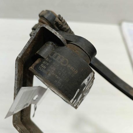 datcik-polozeniia-kuzova-audi-a4-b6-art-107287-big-1
