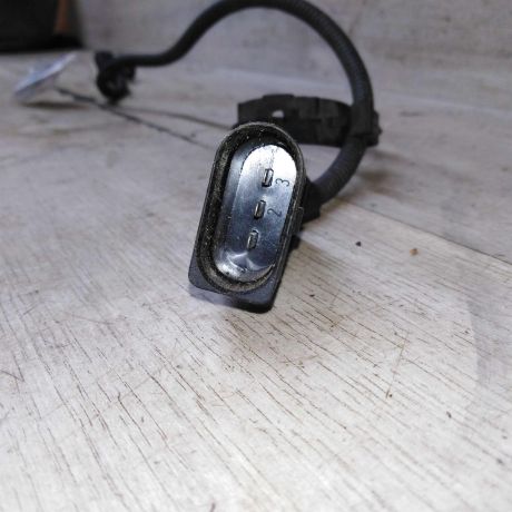 datcik-kolenvala-volkswagen-golf-4-skoda-octavia-i-a4-volkswagen-bora-audi-a3-8l-art-107718-big-5