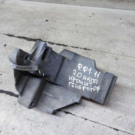 kronstein-krepleniia-generatora-18-ford-focus-1-art-111429-big-5