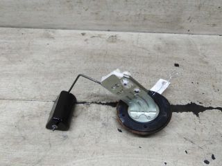 datcik-urovnia-topliva-toyota-rav4-iv-xa40-art-111514