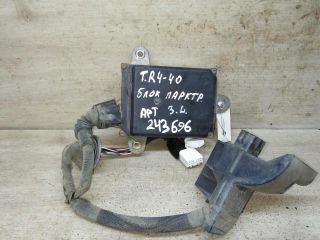 datcik-kontrolia-slepyx-zon-toyota-rav4-iv-xa40-art-111779