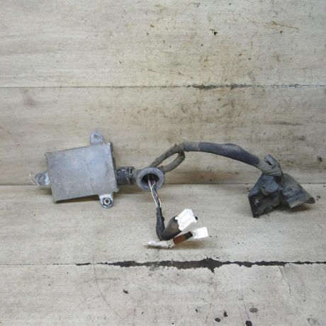 datcik-kontrolia-slepyx-zon-toyota-rav4-iv-xa40-art-111779-big-5