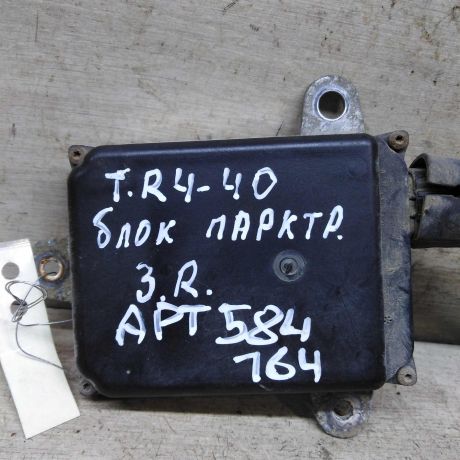 datcik-kontrolia-slepyx-zon-toyota-rav4-iv-xa40-art-111798-big-1