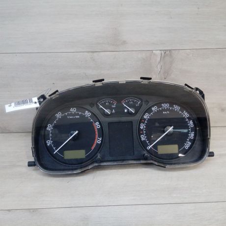 panel-priborov-skoda-octavia-tour-art-11825-big-0