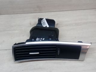 deflektor-vozdusnyi-levyi-audi-a6-c6-art-13214