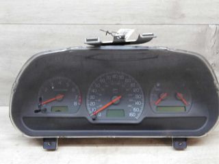 shhitok-priborov-volvo-s40-art-14151