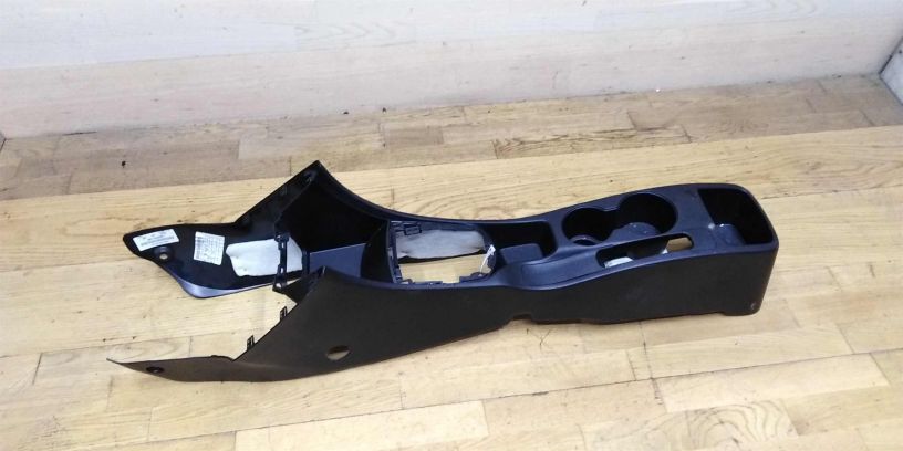 tunnel-centralnoi-konsoli-hyundai-solaris-art-16935-big-0