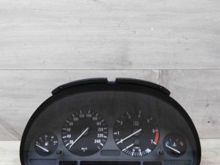 panel-priborov-shhitok-bmw-e39-art-17827