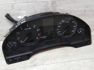 panel-priborov-shhitok-audi-a8-d2-art-18765