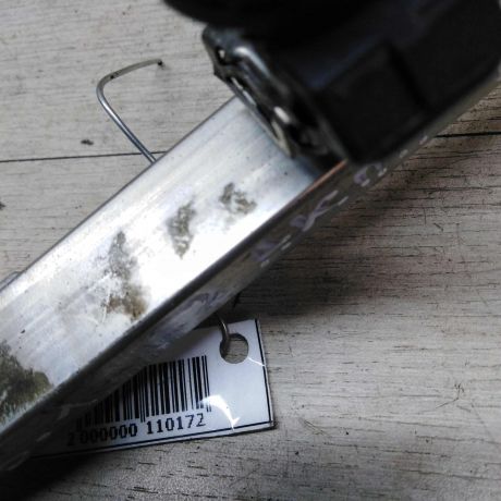 toplivnaia-rampa-audi-a8-d2-art-18811-big-5