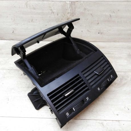 deflektor-centralnyi-volkswagen-touareg-art-19898-big-0