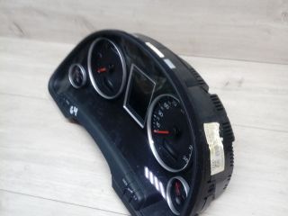 shhitok-priborov-audi-a4-b7-8e-art-20022