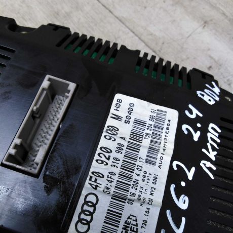 panel-priborov-shhitok-audi-a6-c6-art-20272-big-4