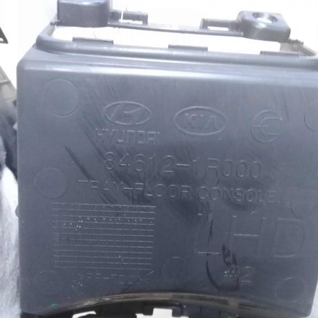 konsol-centralnaia-tunnel-hyundai-solaris-art-22776-big-3