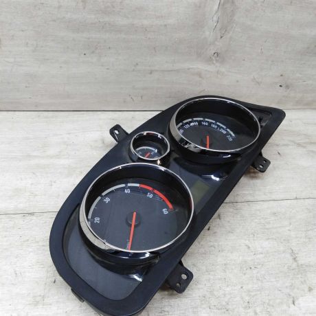 panel-priborov-shhitok-opel-antara-20-tdi-art-23210-big-1