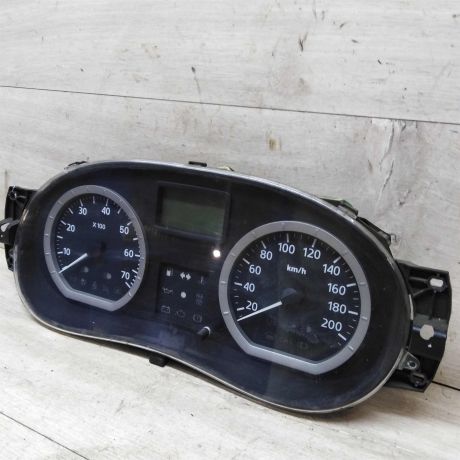 panel-priborov-shhitok-renault-logan-art-24087-big-1