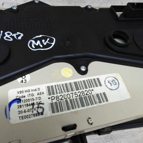 panel-priborov-shhitok-renault-logan-art-24087-big-3