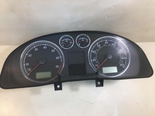 pribornaia-panel-shhitok-volkswagen-passat-b5-gp-art-24525