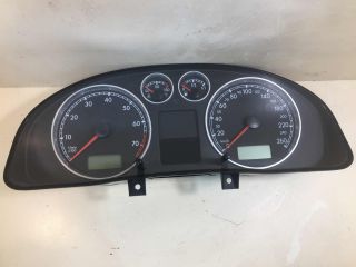 pribornaia-panel-shhitok-volkswagen-passat-b5-gp-18t-art-24527