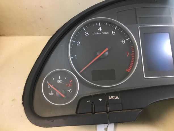 pribornaia-panel-shhitok-audi-a4-b6-8e-20i-alt-art-24541-big-2