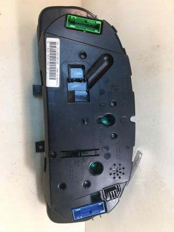 pribornaia-panel-shhitok-volkswagen-passat-b5-adr-art-24547-big-4