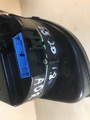 pribornaia-panel-shhitok-volkswagen-passat-b5-adr-art-24547-big-2