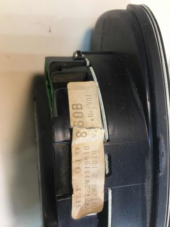 pribornaia-panel-shhitok-volkswagen-passat-b5-18t-art-24558-big-3