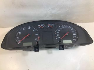 pribornaia-panel-shhitok-volkswagen-passat-b5-18t-art-24559